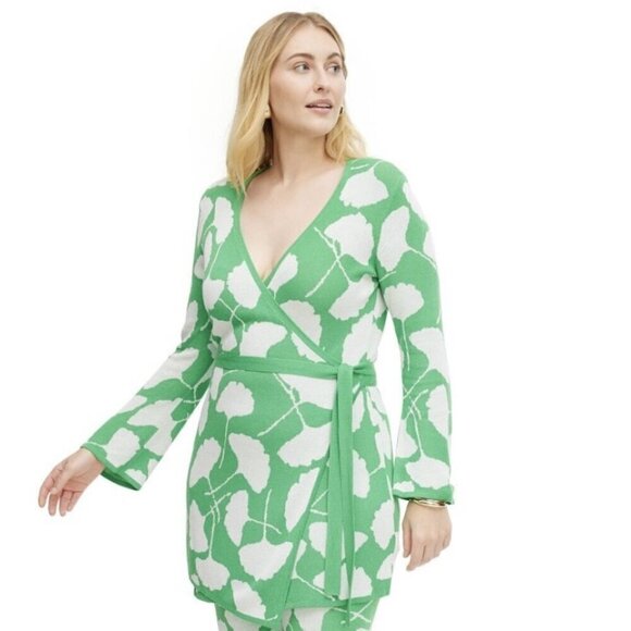Diane von Furstenburg x Target Ginkgo Green Sweater Wrap Top Dress Small - Picture 6 of 6
